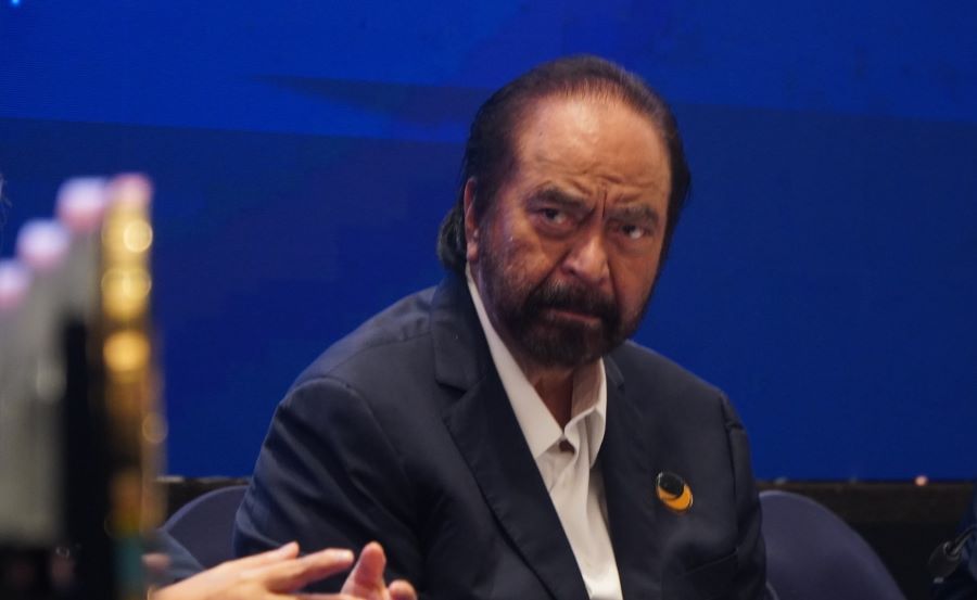 surya-paloh-dukung-usulan-gelar-pahlawan-nasional-untuk-soeharto